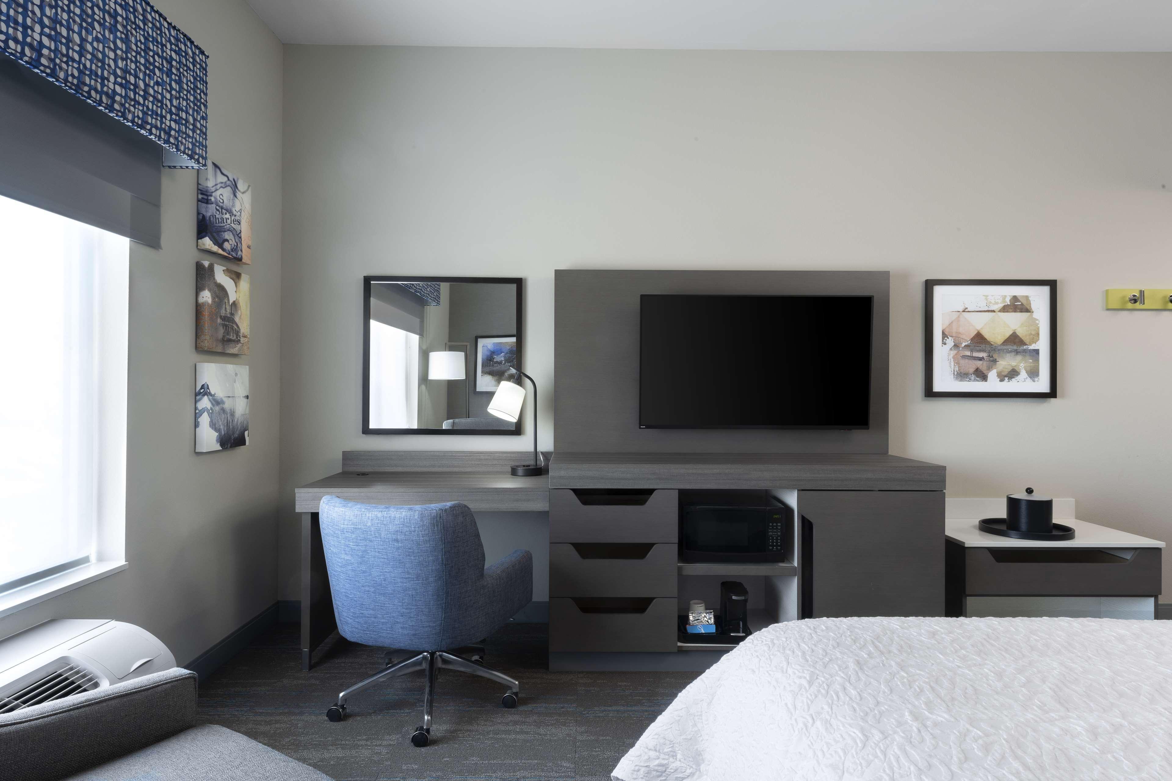 Saint Charles Hampton Inn & Suites St Charles Old Town Area, Mo מראה חיצוני תמונה